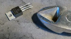 MOSFET