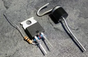 Diode Zener 5KP18A et MOSFET
