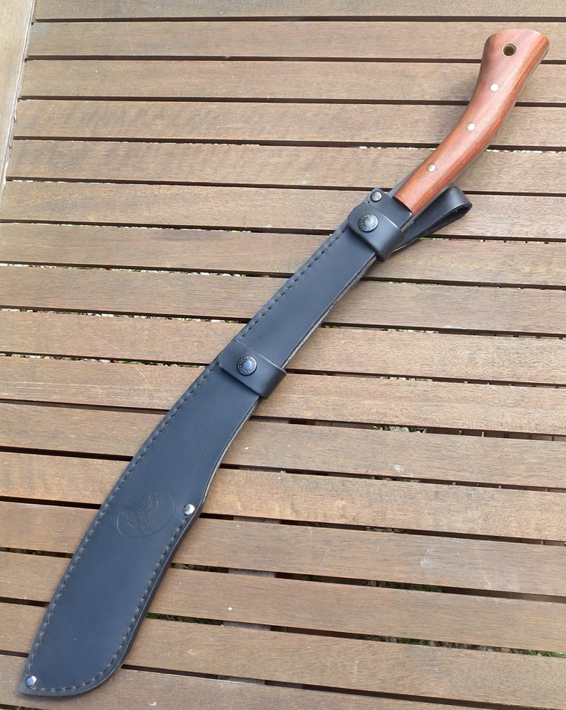 Machette Condor Parang avec son étui cuir