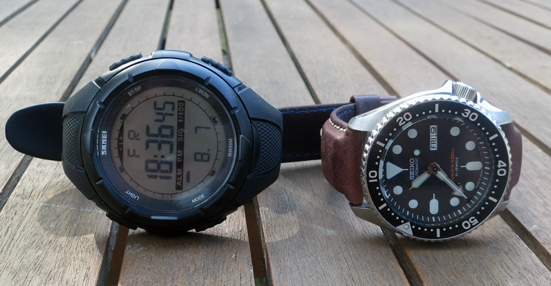 A coté de la Seiko Diver