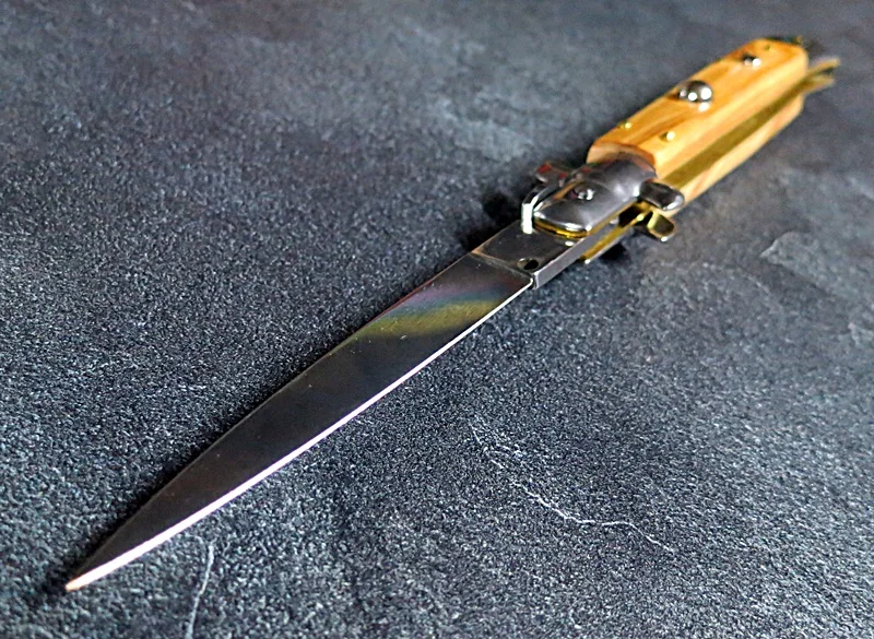 Canif type stiletto de Franck Beltrame